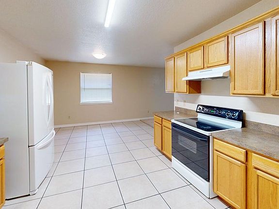 3rd image of 4405 Hondo Dr