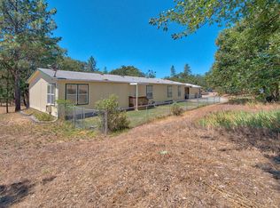 13224 Three Oaks Dr, White city, OR 97503