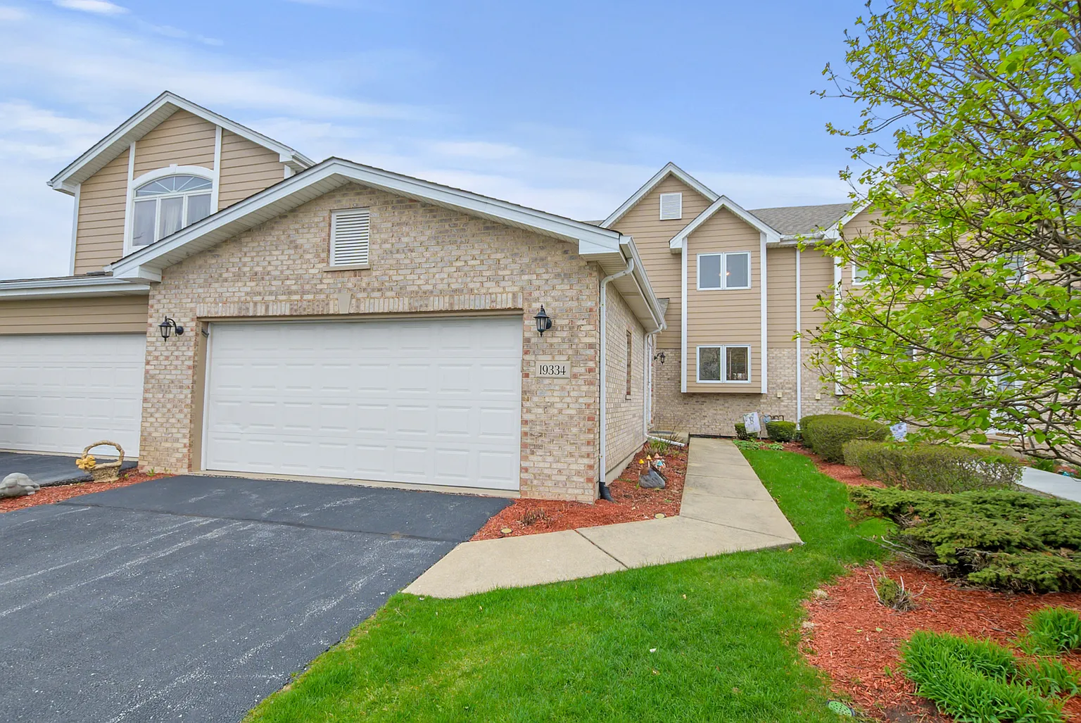 19334 Carrick Way photo 1