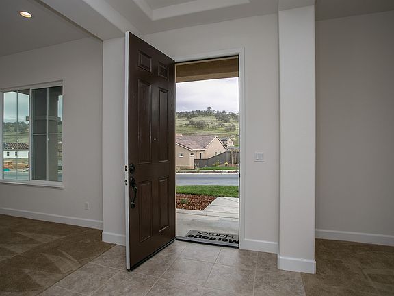Entry Foyer