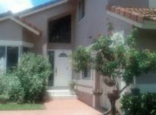 18236 NW 61st Pl, Hialeah, FL 33015