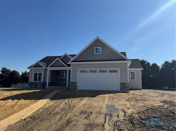 1094 Seneca Dr, Wauseon, OH 43567