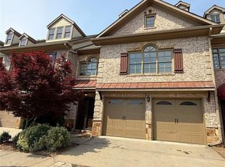 6232 Clapham Ln, Johns Creek, GA
