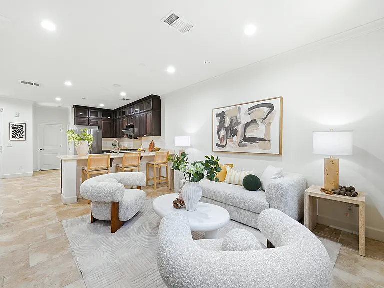 1321 Lee Pl — Photo 9