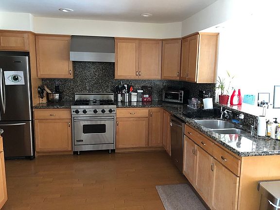 5th image of 22455 De Grasse Dr