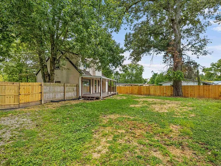 4818 W Jefferson Blvd — Photo 19