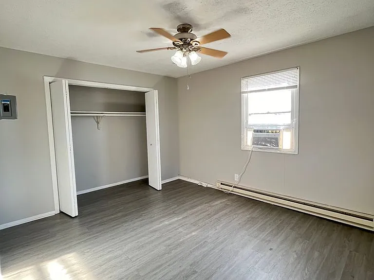2111 Todd Dr — Photo 6