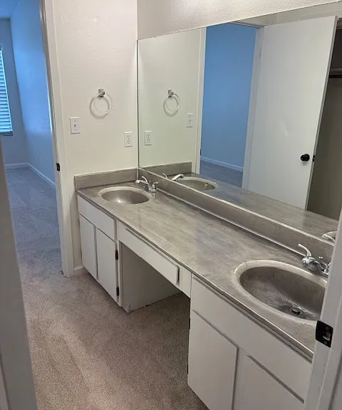 12800 Copper Cliff Ave #B — Photo 11