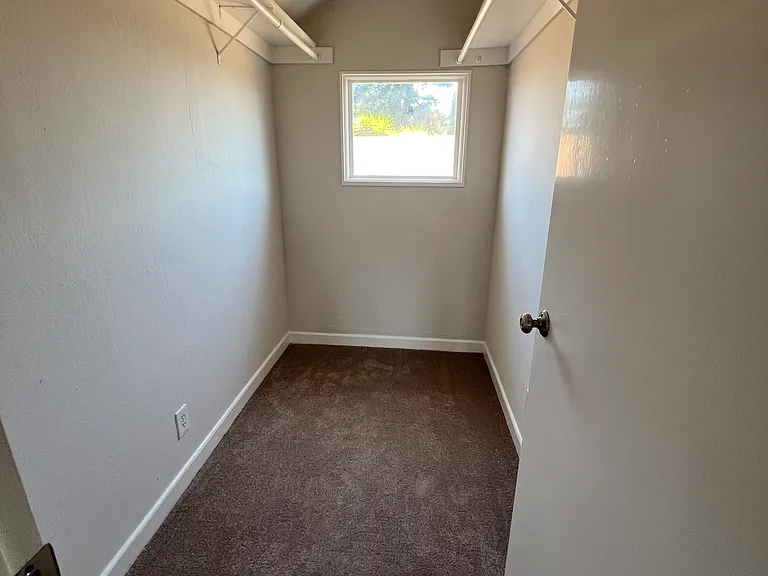209 Sunnyside Ave — Photo 26