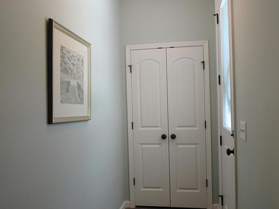4th image of 1556 Pine St