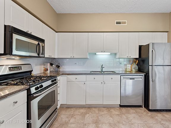 5th image of 59 S Hale St Unit 310