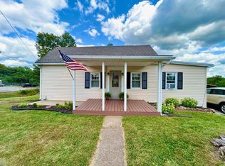 210 E Main St, Somerset, OH 43783
