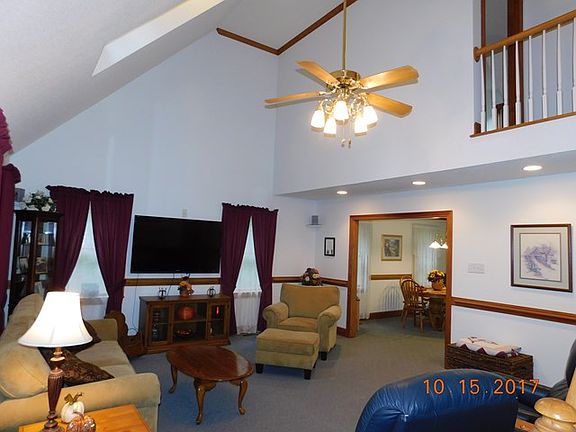 4th image of 106 Casino Dr