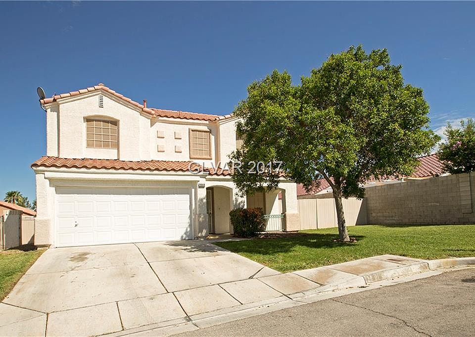 1st image of 9660 Sky Hollow Dr