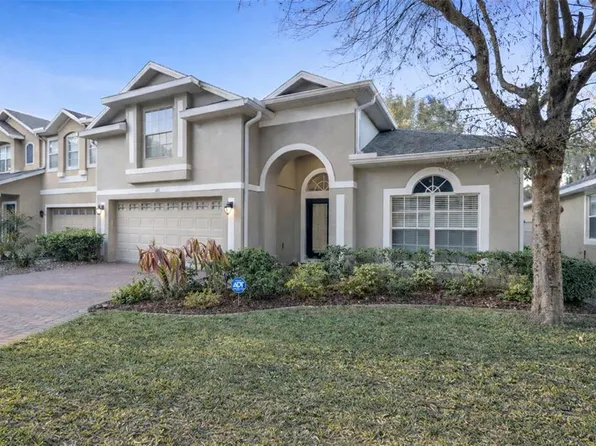 322 Secretariat Ct, Deland, FL 32724