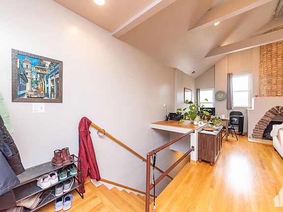 2nd image of 1249 N Paulina St #2