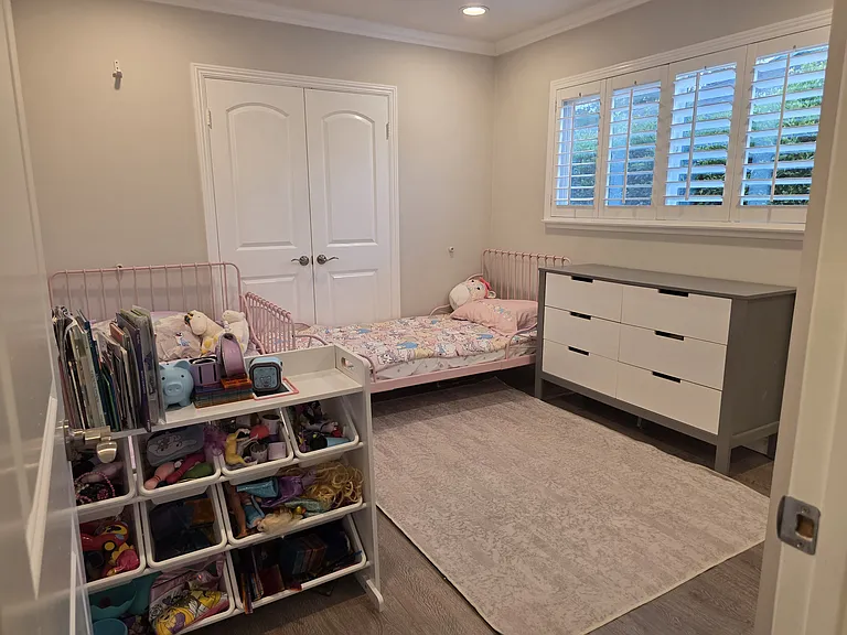 2833 E Alden Pl — Photo 33
