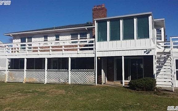 3rd image of 134 Sunset Dr