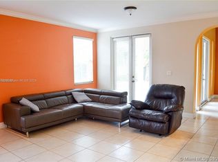 16811 NW 72nd Ct, Hialeah, FL 33015