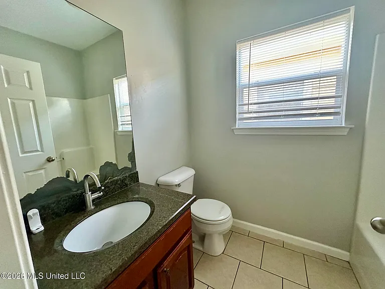301 Lac Bleu Ave #B — Photo 7