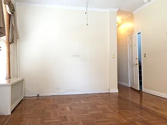 Rented by Wolf Brokerage LLC