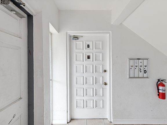 5th image of 4545 Overlook Dr NE APT B