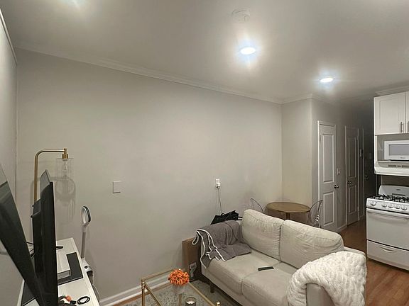 3rd image of 118 W 3rd St #3F