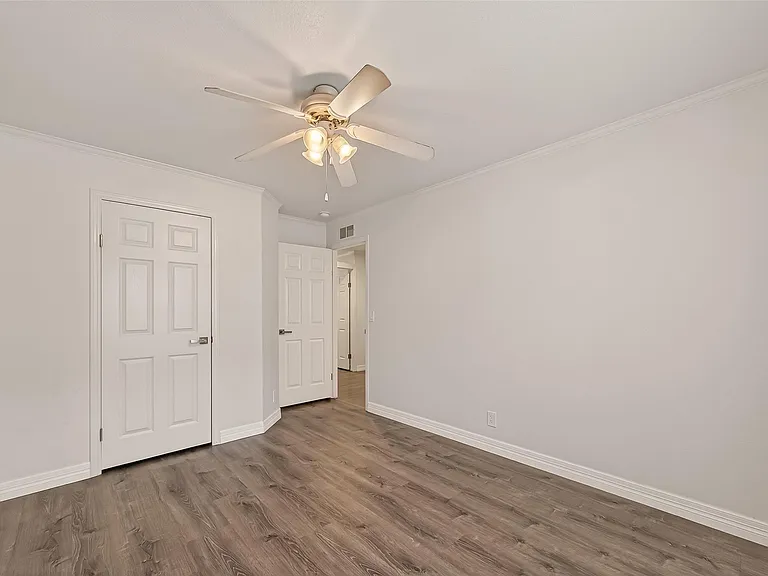 21415 Sweet Grass Ln — Photo 13