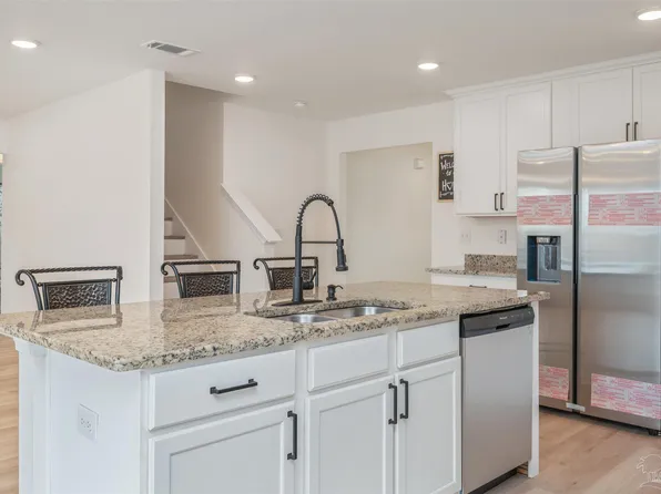 820 Moorhen Way, Crestview, FL 32539
