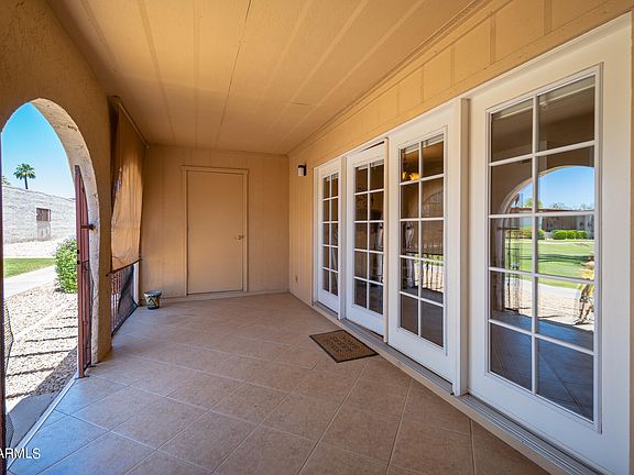 3rd image of 260 S OLD LITCHFIELD Road #127