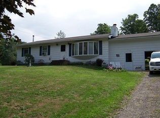 572 E Lawrence Rd, Lawrenceville, PA 16929