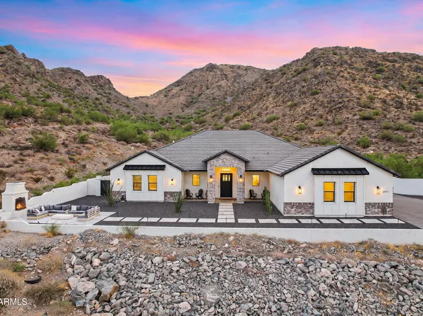 33911 N MIRAGE Court, San Tan Valley, AZ 85144