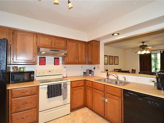 5th image of 11 Morecambe Ln