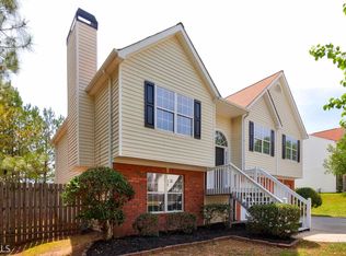 1431 Buckingham Ct, Hampton, GA 30228