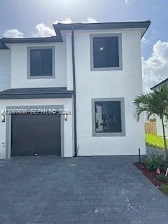 34491 SW 191st Ave — Photo 1