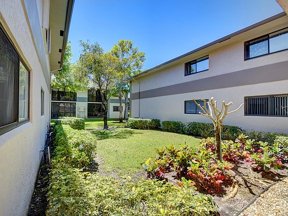 2nd image of 15364 Lakes Of Delray Blvd APT 49