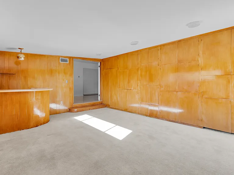 7716 Teesdale Ave — Photo 6