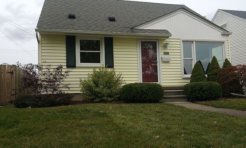 1st image of 13412 Superior St
