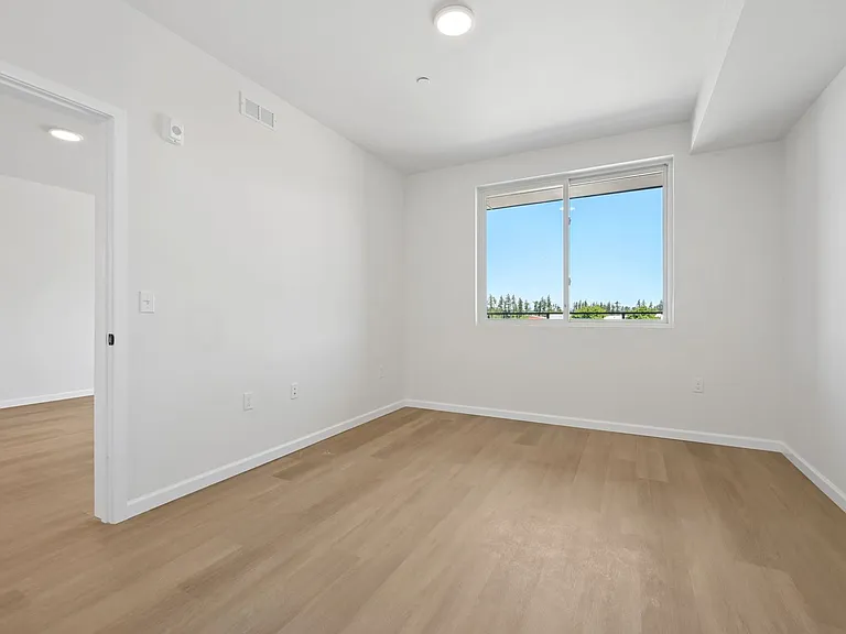 Hogum Bay Apartments — Photo 58