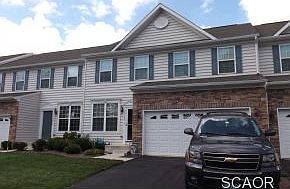 1st image of 17663 Gate Dr Unit 3