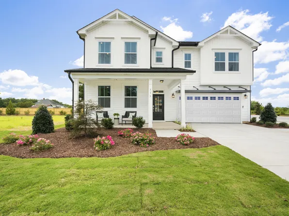 189 Mallard Loop Dr, Clayton, NC 27527