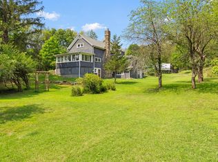 101 Snyderville Rd, Elizaville, NY 12523