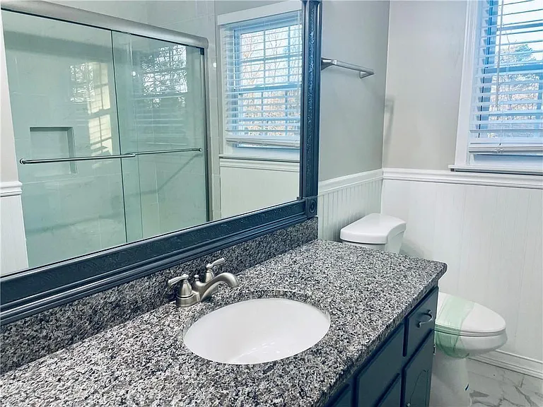 637 Rae Dr — Photo 17