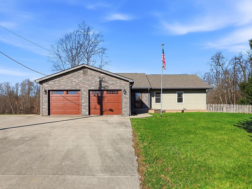 1st image of 600 Old Moore Rd