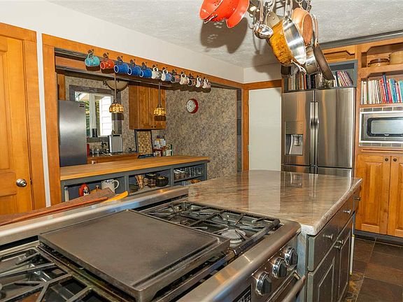 5th image of 8804 N Martinson Ln