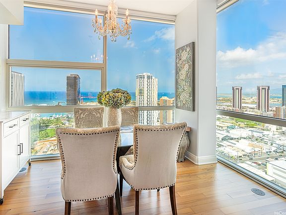 3rd image of 909 Kapiolani Blvd #Penthouse B2