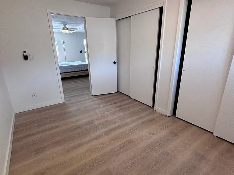 9402 Claremont Ave NE #B — Photo 15