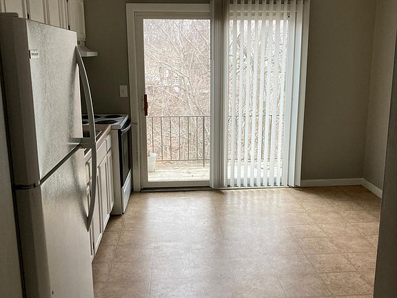 5th image of 12225 N Woodcrest Dr APT 210