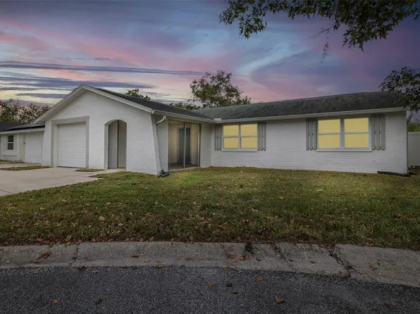 7437 Daggett Ter, New Port Richey, FL 34655