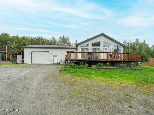 2675 N Ravens Flight Dr, Wasilla, AK 99654